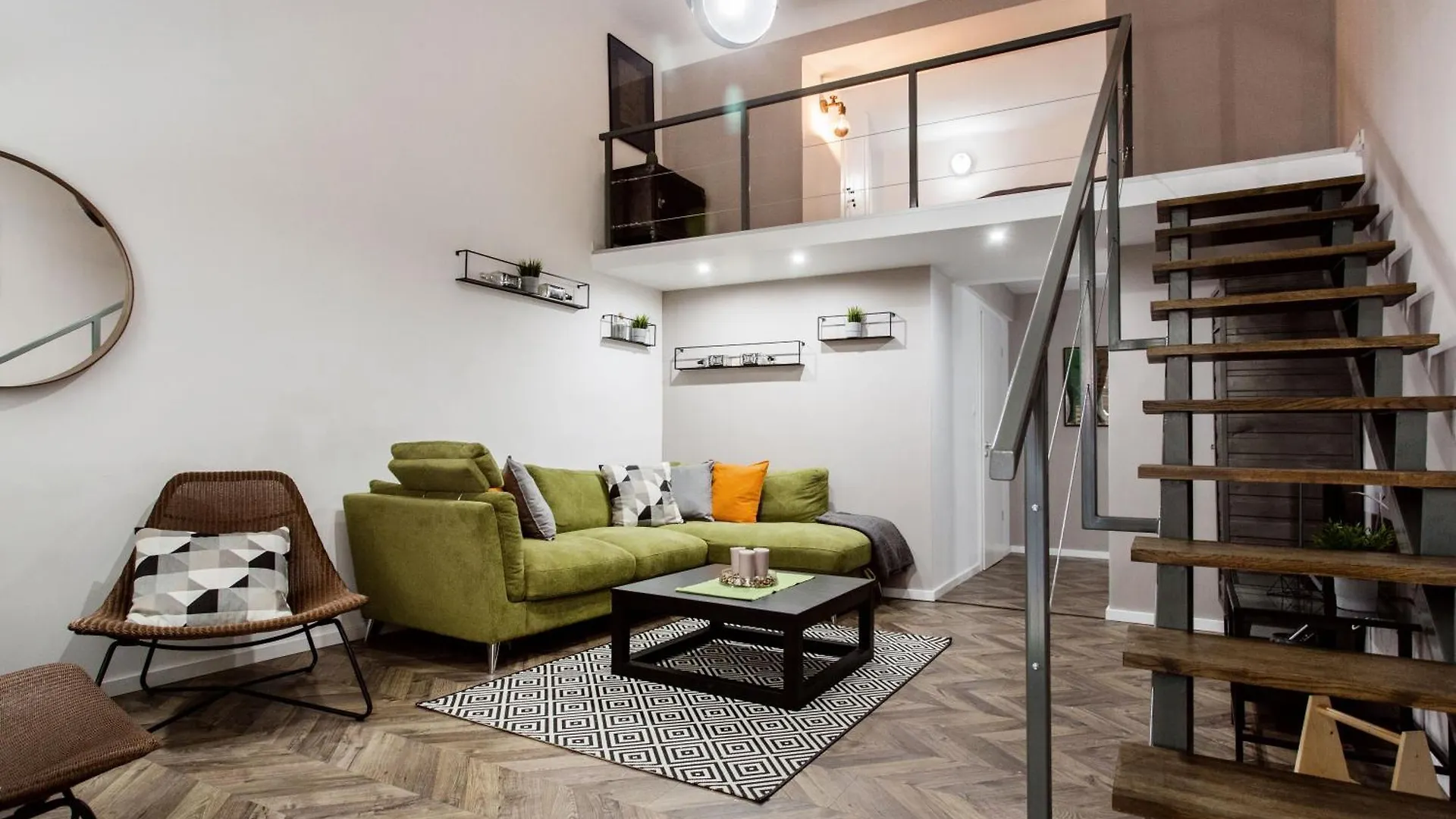 Walk To Nightlife From Elegant And Quiet Apartment Budapest 0*,